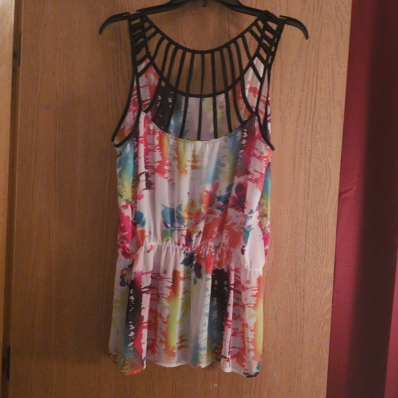 Blouse - Picture 2 of 4